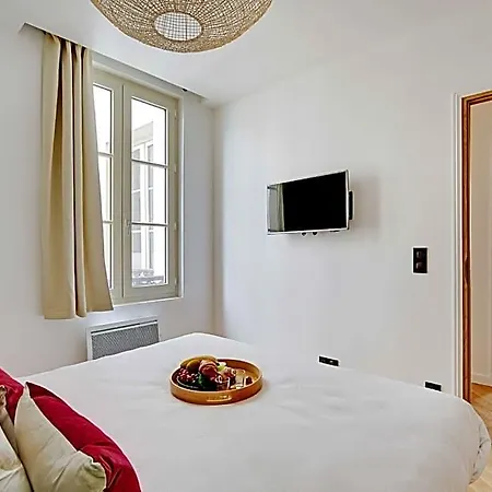 Spacious - 2br/6p - Le Marais 2* Paris